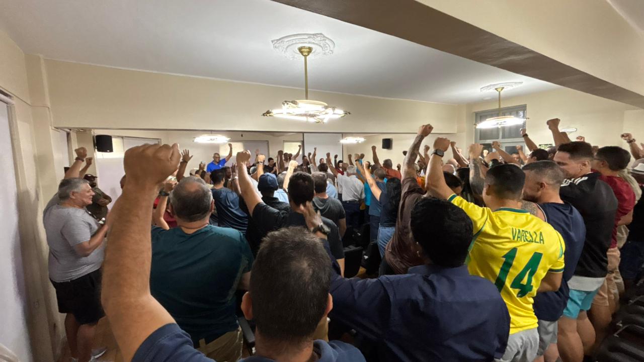 Assembleia conjunta aprova indicativo de greve contra a postura da empresa Limpind